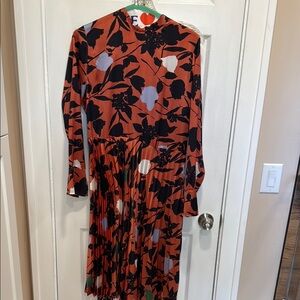 Floral Long-Sleeve Dress in Black and Orange